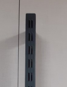 Vertikala ravna crna H240cm 30x30mm